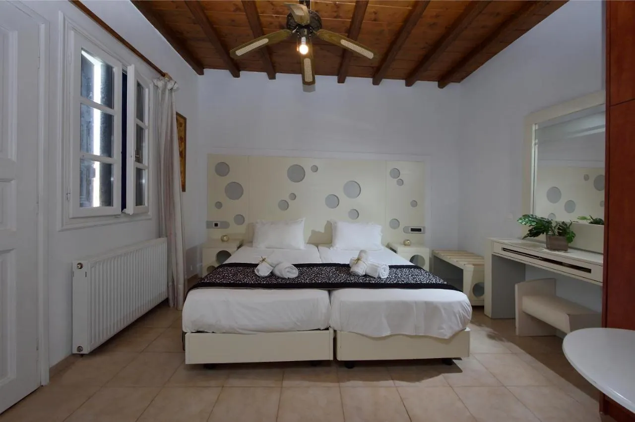 Adonis Rooms Kalo Livadi Apartment