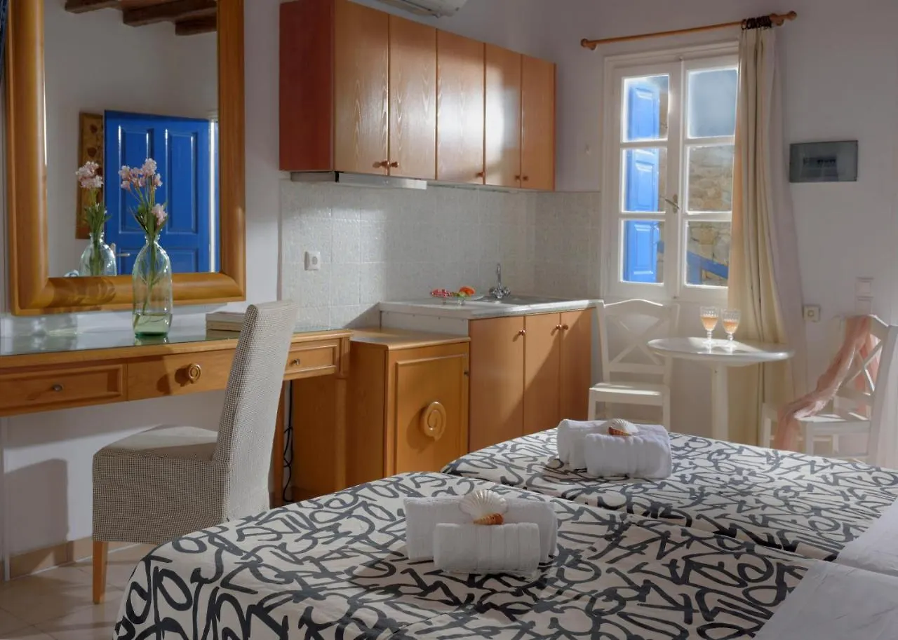 Adonis Rooms Kalo Livadi 0*,  Greece