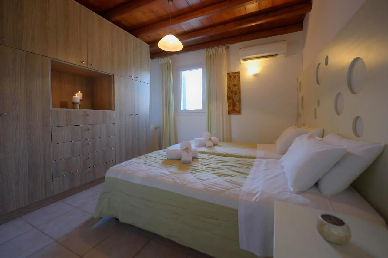 Adonis Rooms Kalo Livadi 0*,  Greece